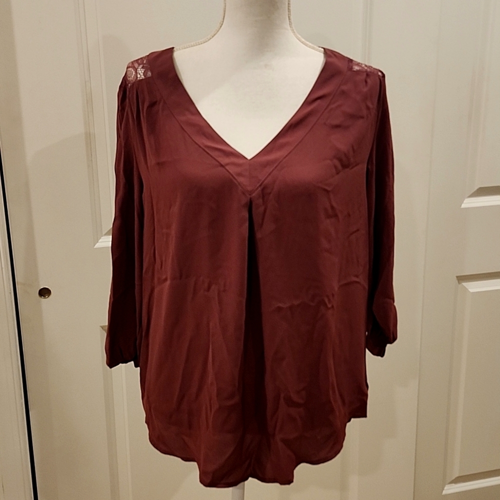 Medium dusky purple new York and Co business top